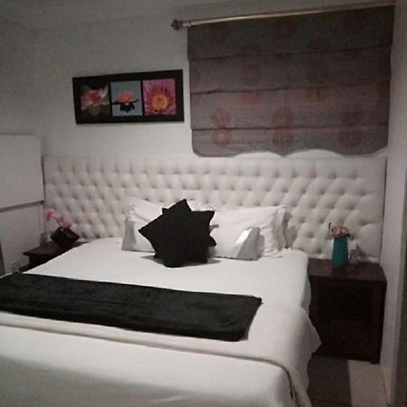 130 Market Bed And Breakfast Johannesburg Bagian luar foto