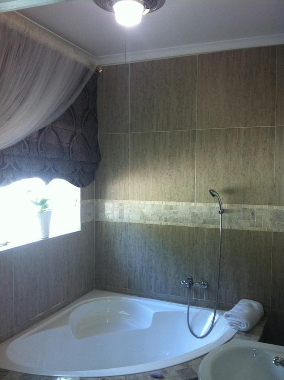 130 Market Bed And Breakfast Johannesburg Ruang foto