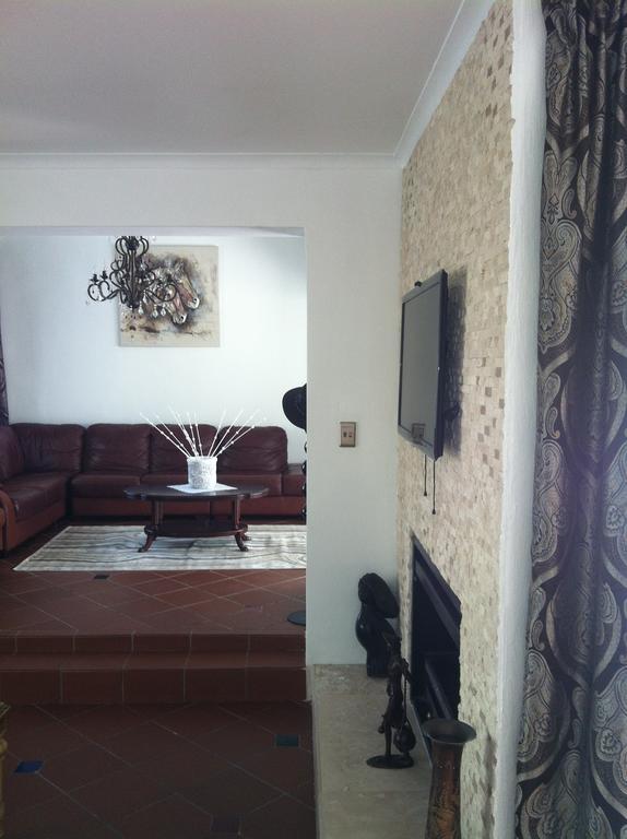 130 Market Bed And Breakfast Johannesburg Ruang foto