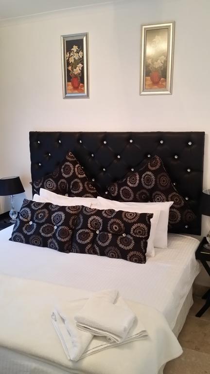 130 Market Bed And Breakfast Johannesburg Ruang foto